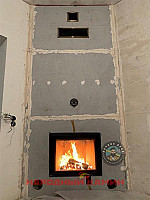 Фото установленного камина