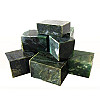  Нефрит пиленный (куб) - Общий вид камня